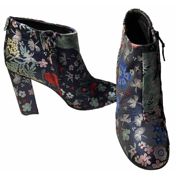 Sam Edelman Womens Campbell Floral Jacquard Block Heel Boots Navy Red US 6.5 - Picture 1 of 10